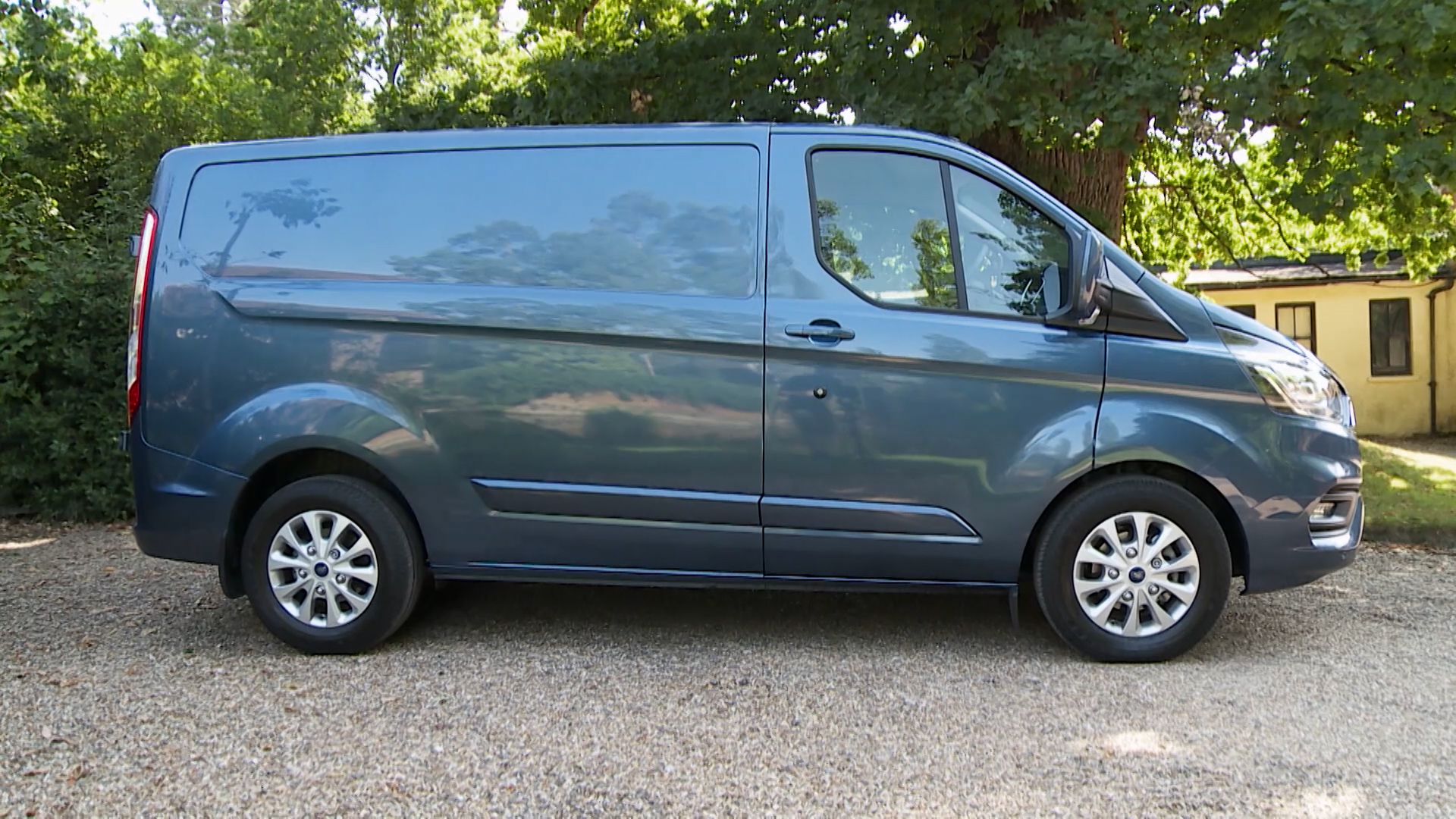 FORD TRANSIT CUSTOM 310 L1 DIESEL FWD Electric Lease